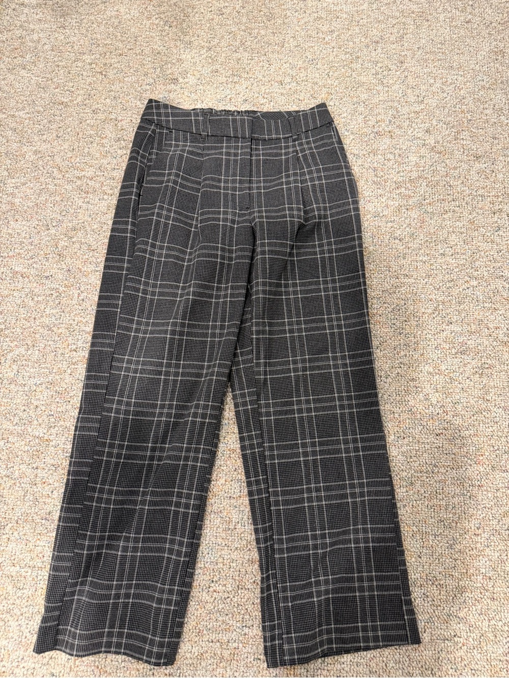 Old Navy Black & Gray Plaid Dress Pants